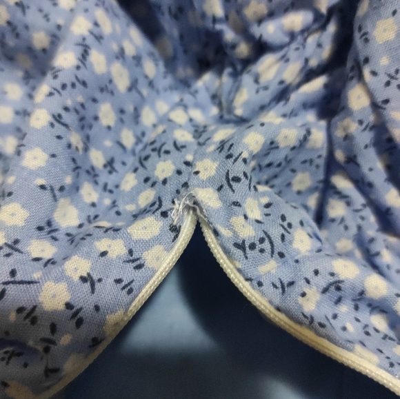 Nwt size small milkmaid floral patterned dress - Picture 5 of 6